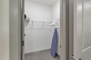 Properties by Preston - Stunning 1Bd Apartment