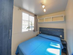 High-quality mobile home on Lake Garda