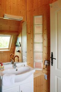 Maisons de vacances Gite du courtils : photos des chambres