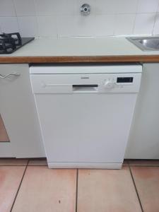 Spacious apartment in house in upmarket area