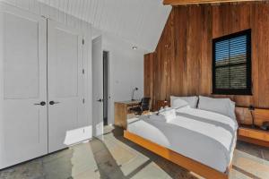 Bodega Shoals - Beach Access, Hot Tub & BBQ