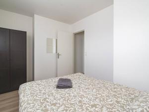 Appartement Lumineux avec WiFi au Cœur de Reims - FR-1-870-25