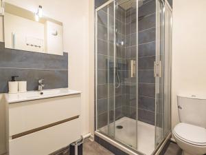 Appartement Lumineux avec WiFi au Cœur de Reims - FR-1-870-25