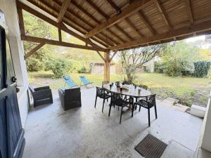 Villa rénovée à 800m plage - 7 pers. - FR-1-831-18