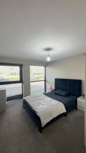 The Glass House Apartment G18