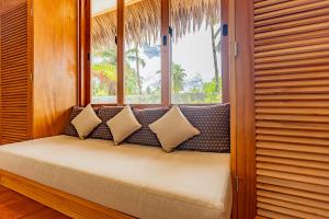 Villa Madu Mentawai