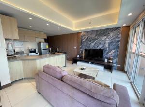 1Bedroom Suite St Mark Residences Near Venice Mall BGC Taguig