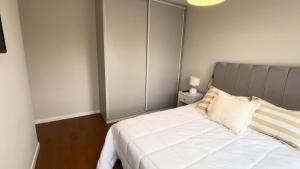 Tres ambientes balcón terraza