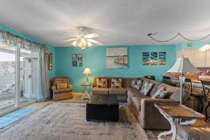 Waterfront Condo with Beach Access and Boat Launch