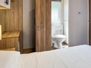 Drovers Den - Uk50090