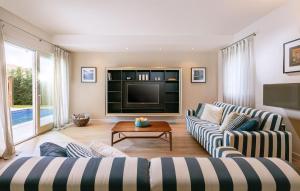 Stunning Home In Vabriga