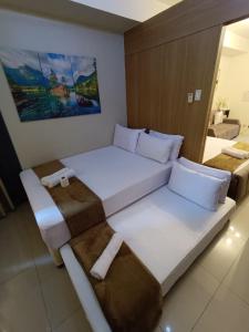 Turista Staycation By Jaja