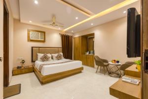 Hotel Sehej Continental At Karol Bagh