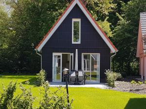Modern Villa with Garden