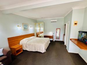 스콘 Colonial Motor Lodge Scone 3성급 호텔 스위트룸