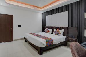 FabHotel Ivory Loft