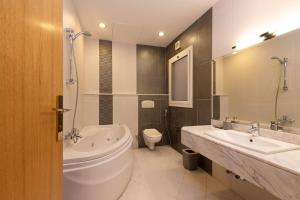 3BR Apartment in West Arabella Near 5th-Settelment