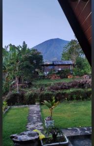 RINJANI PARADAIS IIn