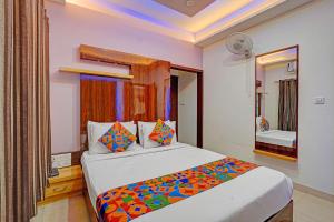 FabHotel Royal Blue Meridian Inn - Jalahalli West