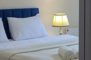Stylish 2BR Apartment In City Center-By Wehost
