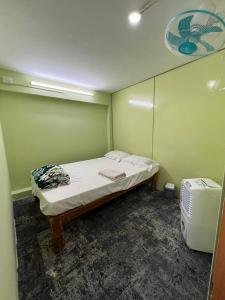 2BHK Cozy Homestay by Azam Residency Near Bengaluru International Exhibition Centre-BIEC