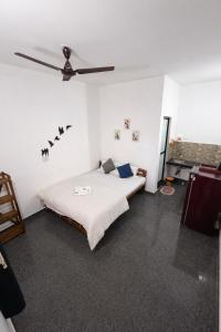 Subha Guest House, Travellers,bagpackers