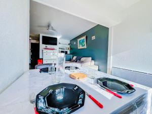 Studio cabine proche de la mer