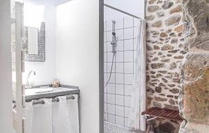 2 Bedroom Amazing Home In Plouha