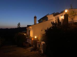 Villa Jessica Sayalonga