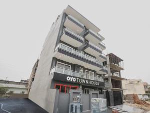 Townhouse Sector 46 Gurgaon Near Appu Ghar