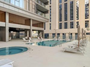 FIRST CLASS 1BR Luxury Near Burj Khalifa