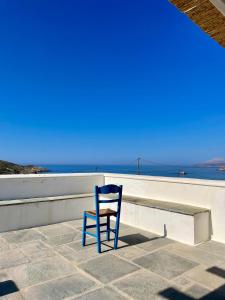 Iosub Houses & Studios - Amazing View Studio in Koumbara