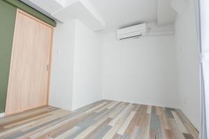 BM41 Elizabeth Garden 3