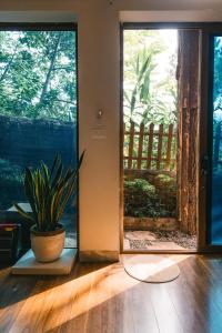 U Lesa Retreat - Nhà Bên Rừng