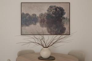 Lisbon Riverside Retreat 2BR in Almada