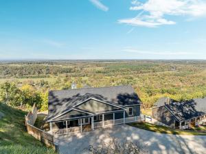 Skycrest Cabin - Sleep in the clouds