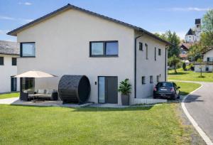 Neubau Ferienwohnung mit Bergblick und Sauna