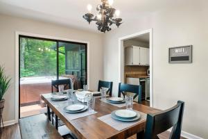 Emerald Springs Cabin