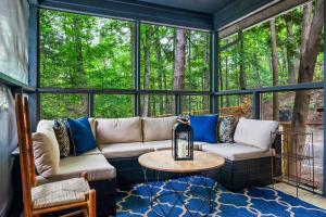 Emerald Springs Cabin