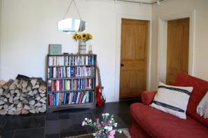 Plas Canol, elegant home in Snowdonia village