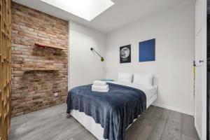 Royal Baths Superior Apartment by BookingHost