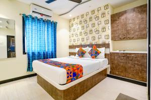 Rose Inn Hotel Near Airport