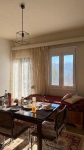 Dreamaia Mountain House, Families & Groups