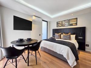 Bantry Bay Breeze Studio & Walk to Promenade