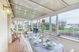 4 Bed in Worth Matravers oc-wy115