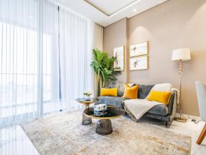 Charming Condo With Balcony Near Dubai Hills Park
