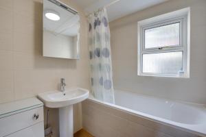 2 Bed in Langland oc-hh193