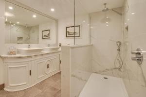 2 Bed in Conwy oc-bow273