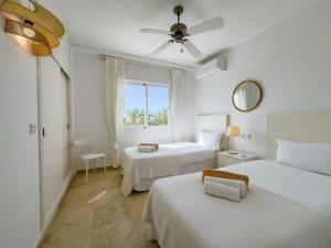 Palm Beach 2F A Stylish Seaside Apartment with parking