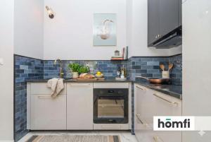 Golden River Apartment - homfi Collection
